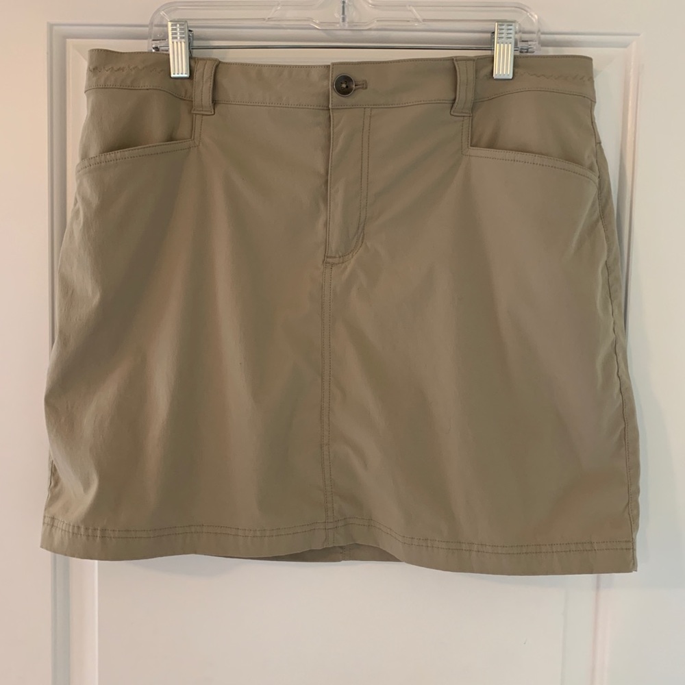 Eddie Bauer Travex Skort Size 16